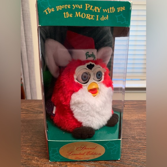 Electronic Furby Holiday/Santa Special Limited Edition SANTA 1999 - Picture 6 of 6
